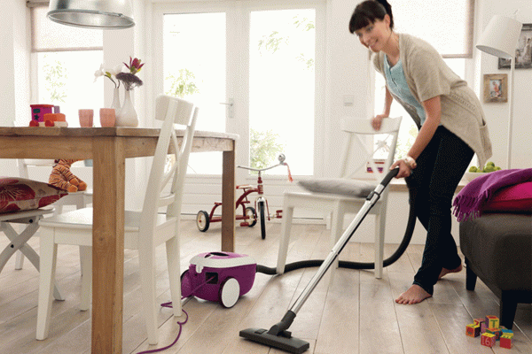 cách sử dụng máy hút bụi